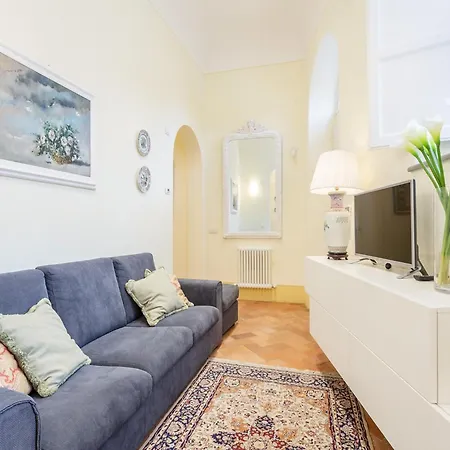 Apartment In With Private Garden